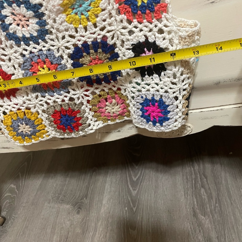Sale! Colorful Crochet Crop Top - Picture 4 of 4